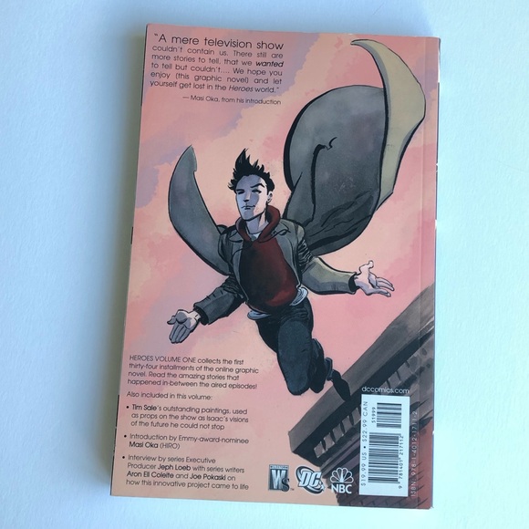 HEROES volume one, DC comics - book - Picture 4 of 4